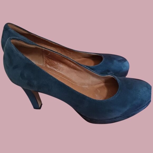 Clarks Artisan Cobalt Blue Suede Pumps With 3-Inch Heel Size 7M - Picture 14 of 16